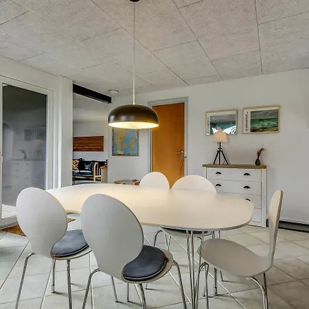 Godt Beliggende Taet Pa Vesterhavet Sj416 Feriehus *